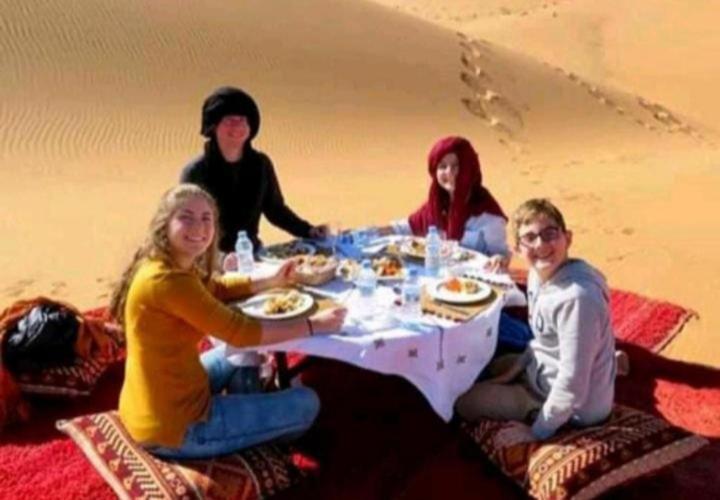 Desert Berber Fire Camp 메르주가 외부 사진