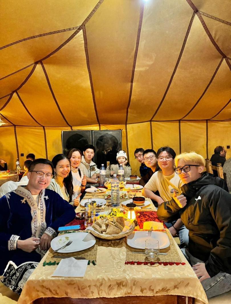 Desert Berber Fire Camp 메르주가 외부 사진